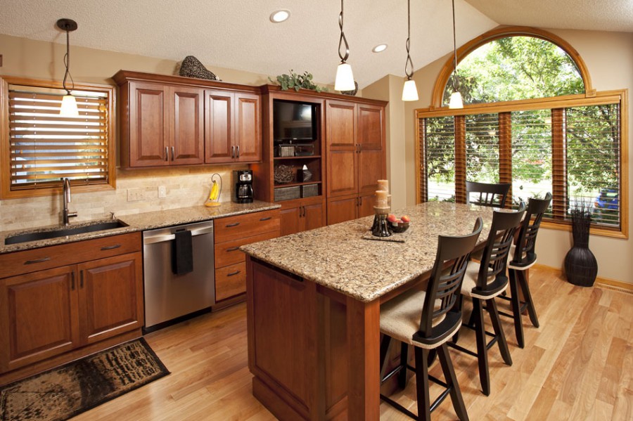 Project Feature: Lakeville Home Improvement - The Cabinet Store